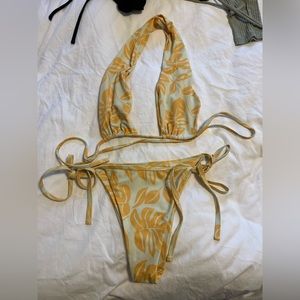 Floral Bikini size small